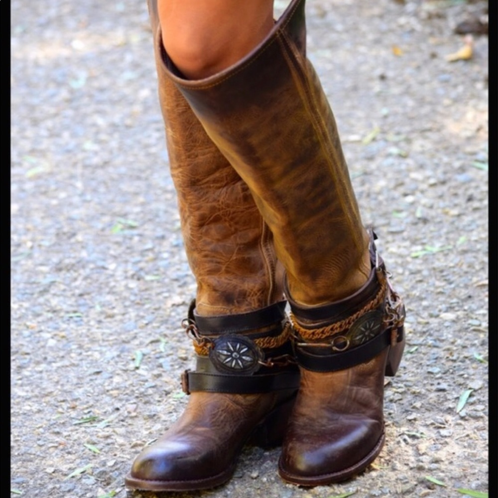 Free Bird by Steve Madden Aspen Boots size 6